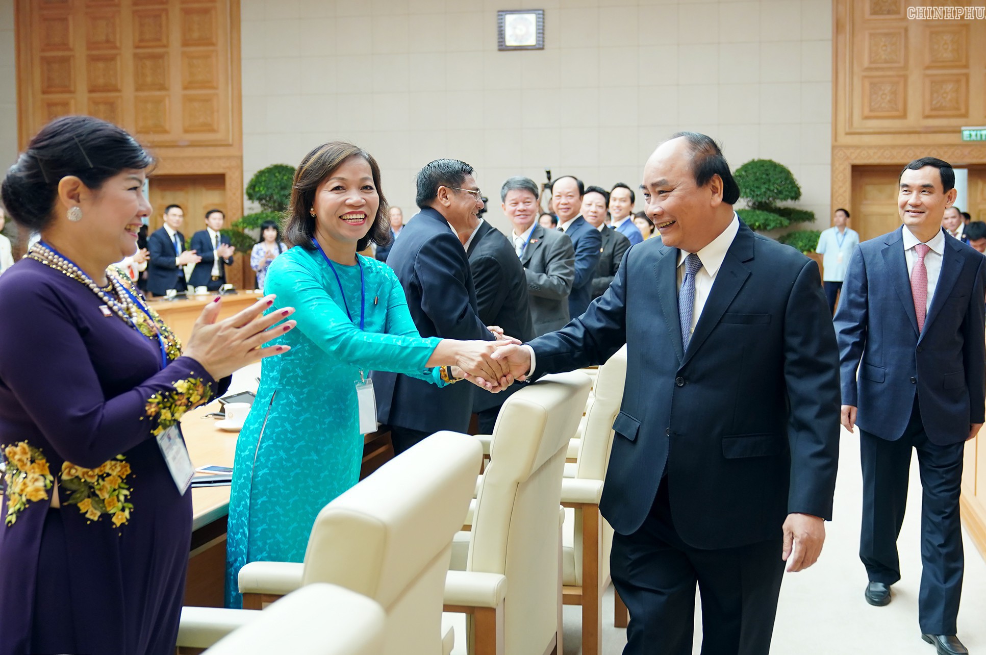 Doanh nhân kiến nghị chống nạn “phong bao, phong bì”