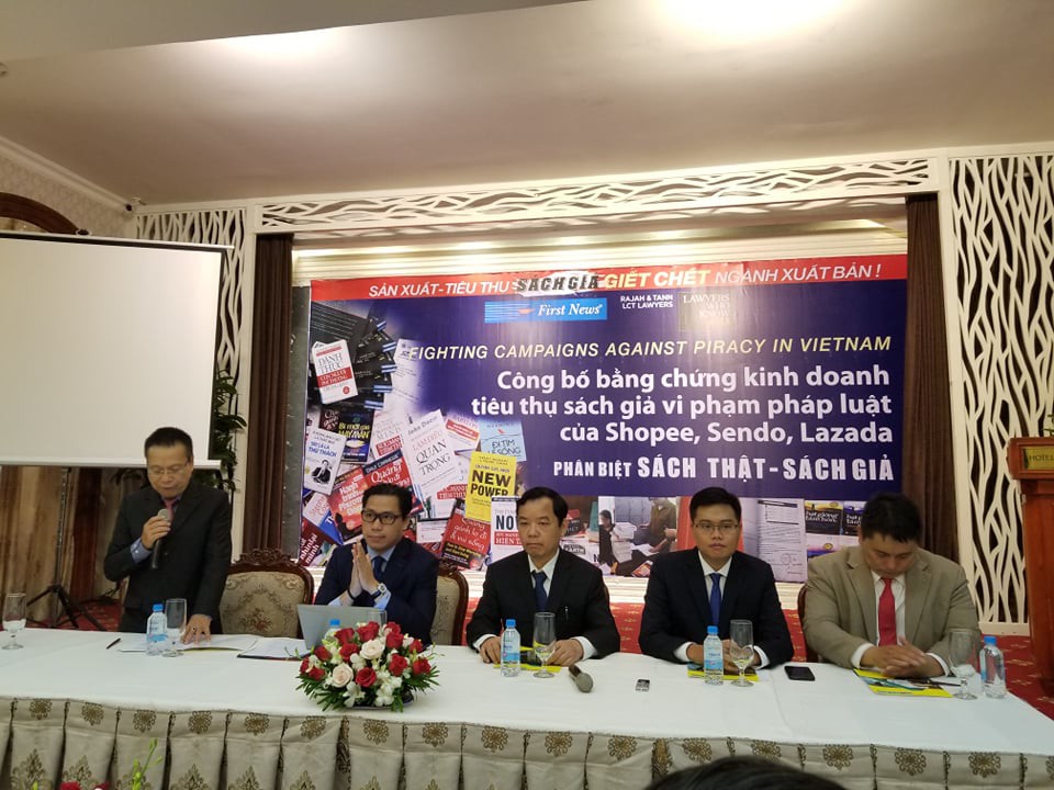 Doanh nghiệp tung bằng chứng về sách giả tràn lan trên Shopee, Sendo, Lazada