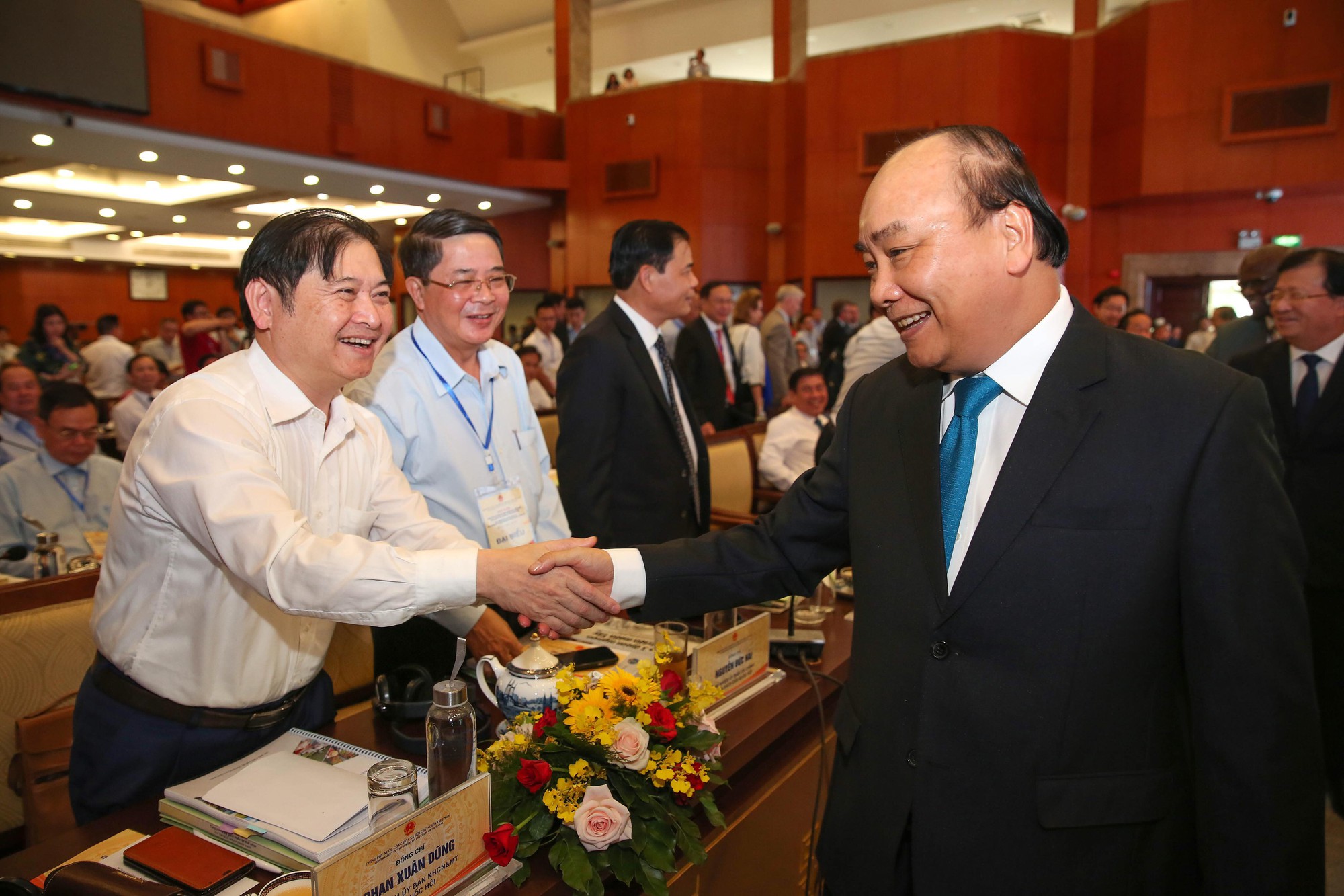 Bí thư Nguyễn Thiện Nhân đề xuất có ngân sách riêng phát triển giao thông TP HCM và Tây Nam Bộ - Ảnh 1.