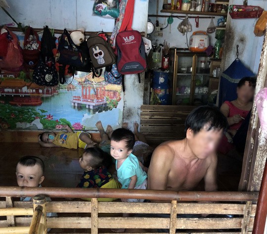 CÔNG NHÂN GIAN NAN TÌM CHỖ GIỮ CON (*): Đủ kiểu xoay xở