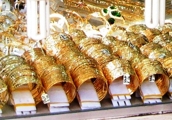 Giá vàng SJC đang ở mức cao nhất trong 2 năm qua - Ảnh 1.