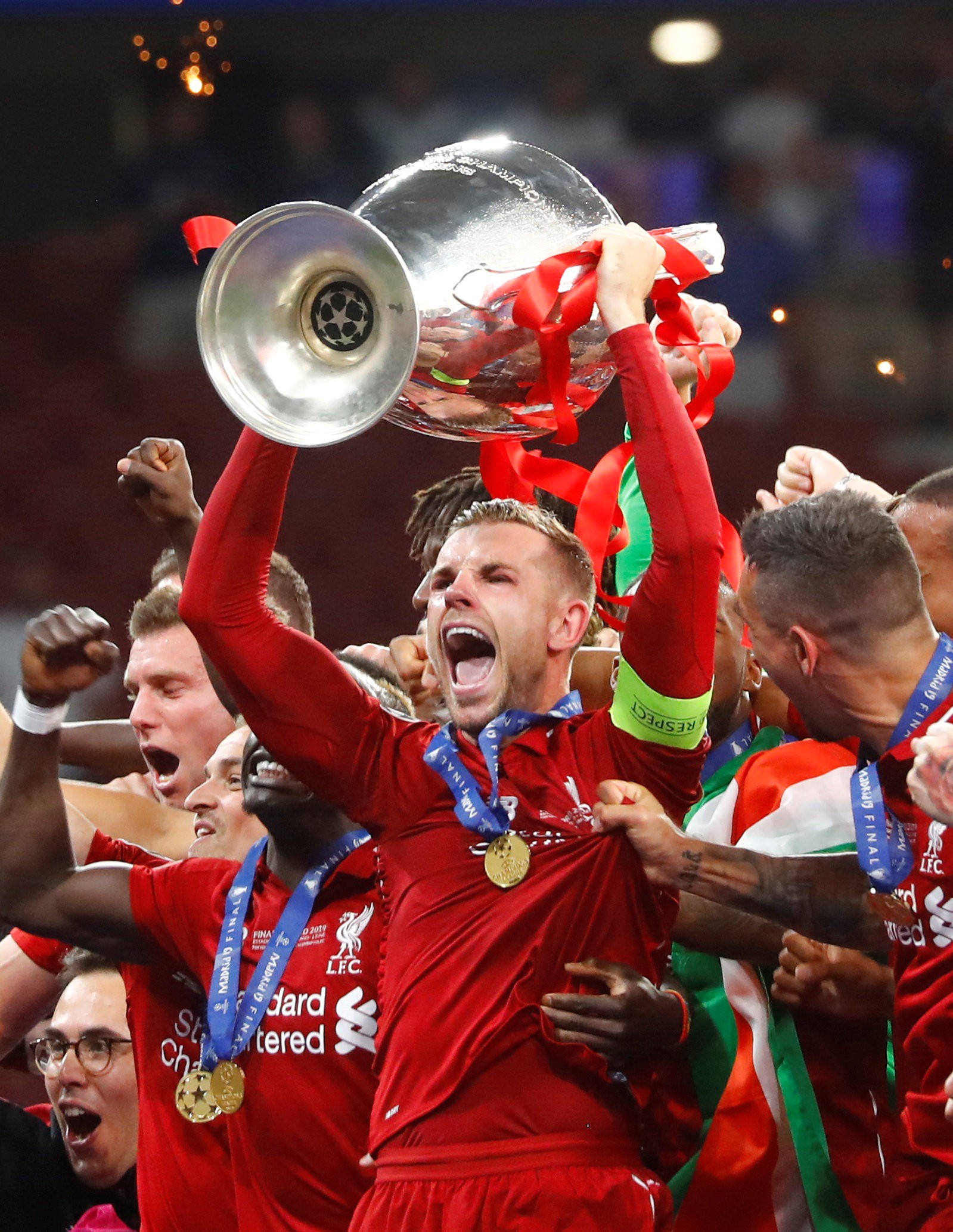 Thắng 2 sao, Liverpool v&ocirc; địch Champions League - Ảnh 17.