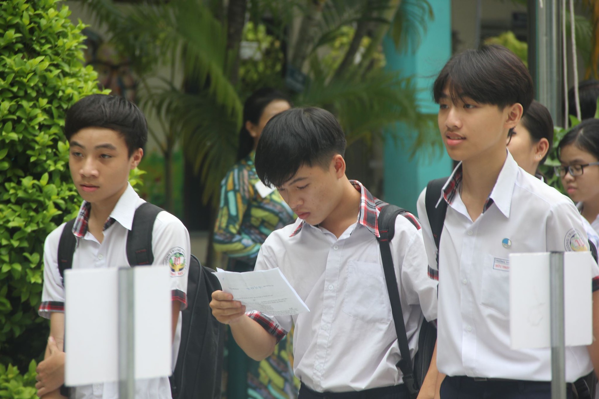 Gợi ý đáp án môn tiếng Anh lớp 10 tại TP HCM