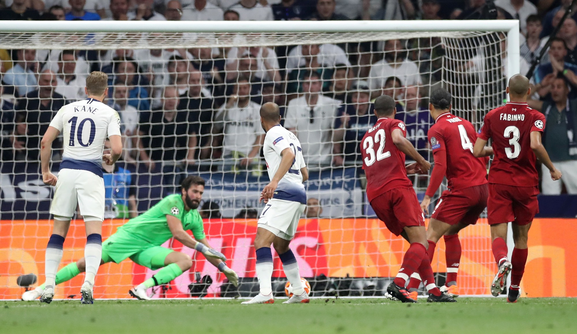 Bắn hạ Tottenham, Liverpool l&ecirc;n đỉnh ch&acirc;u &Acirc;u - Ảnh 8.
