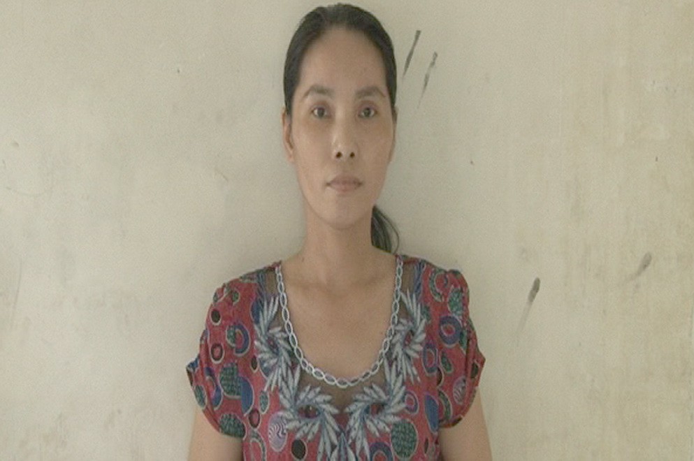 Bắt nàng dâu trộm vàng trong lu của mẹ chồng sau hơn 15 năm lẩn trốn - Ảnh 1.