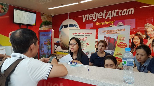 Vietjet chậm, hủy chuyến nhiều từ ngày 14-6 do thiếu phi công - Ảnh 1.