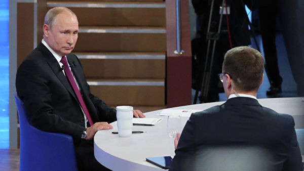 Ông Putin thừa nhận Nga thiệt hại 50 tỉ USD vì phương Tây