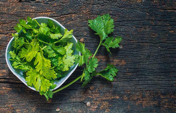 Pha chế 5 đồ uống đơn giản gi&uacute;p điều trị say nắng - Ảnh 4.