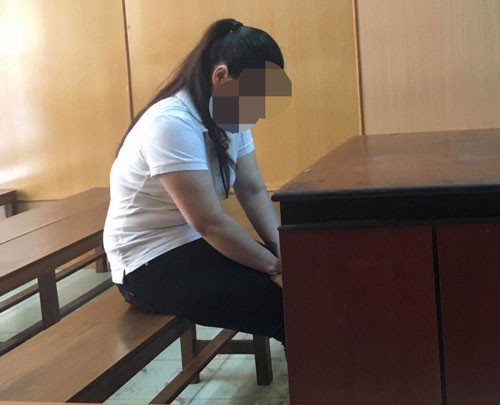 Buôn "hàng trắng" và cái giá phải trả