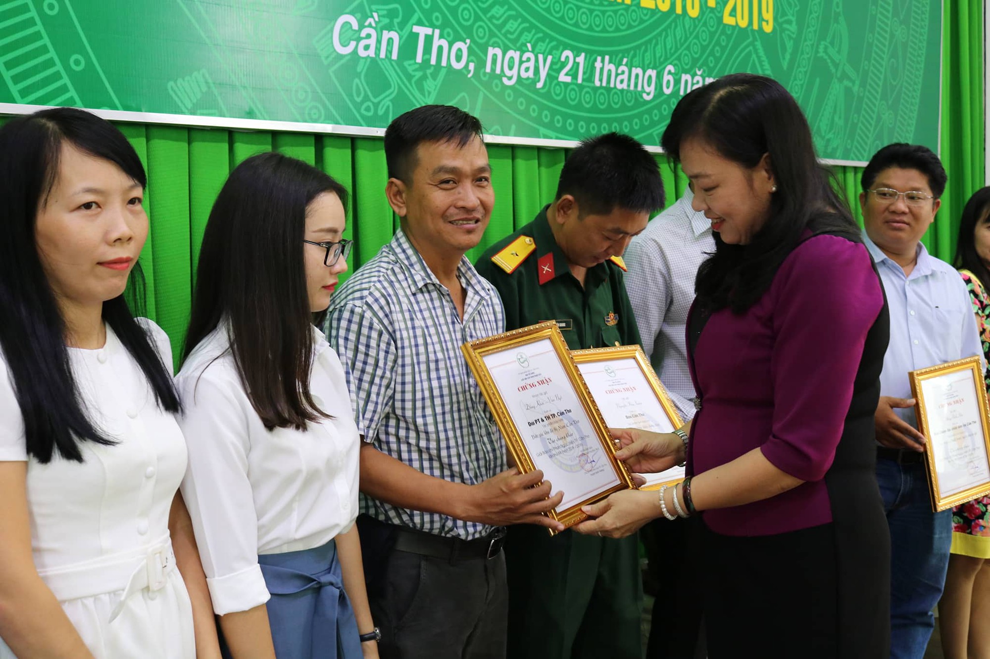 Báo Người Lao Động đoạt giải báo chí Phan Ngọc Hiển