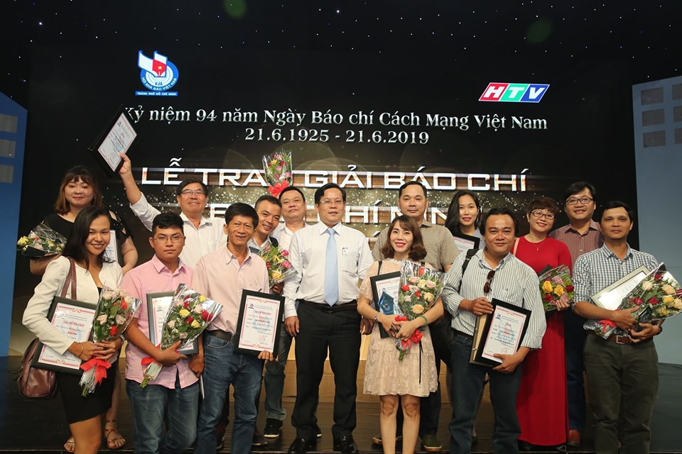 Báo Người Lao Động đoạt 8 giải báo chí TP HCM