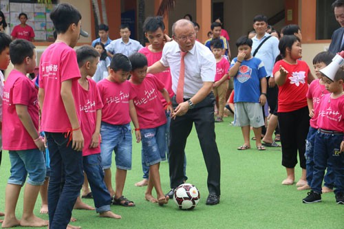 Giữ HLV Park để vươn tốp châu Á - Ảnh 1.