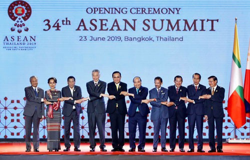 Chung tay xây dựng ASEAN vững mạnh