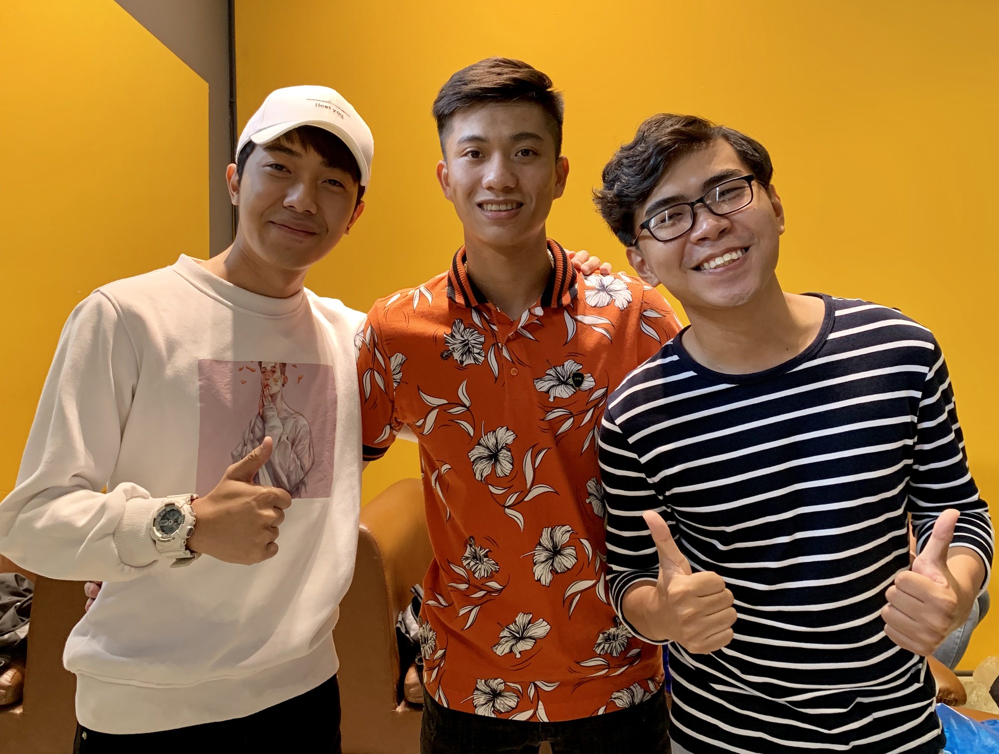Phan Văn Đức cùng diễn viên Minh Dự gây bão với bài thơ chúc sĩ tử thi tốt THPT 2019