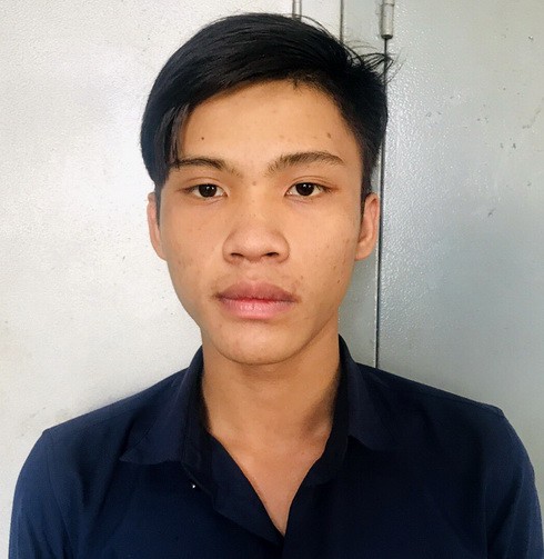 Nha Trang: Bắt giam t&ecirc;n cướp t&agrave;i sản kh&aacute;ch nước ngo&agrave;i - Ảnh 1.