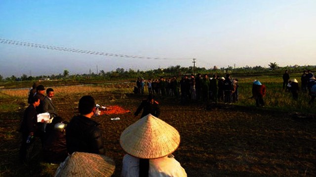 Người phụ nữ 64 tuổi nghi bị 2 nam thanh niên hiếp dâm