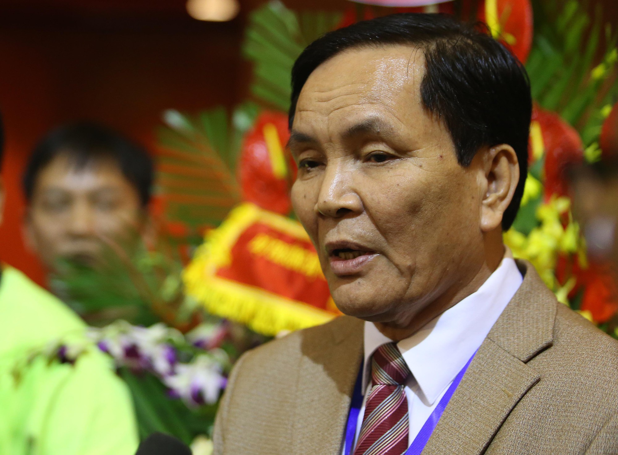 Ông Cấn Văn Nghĩa và thể diện