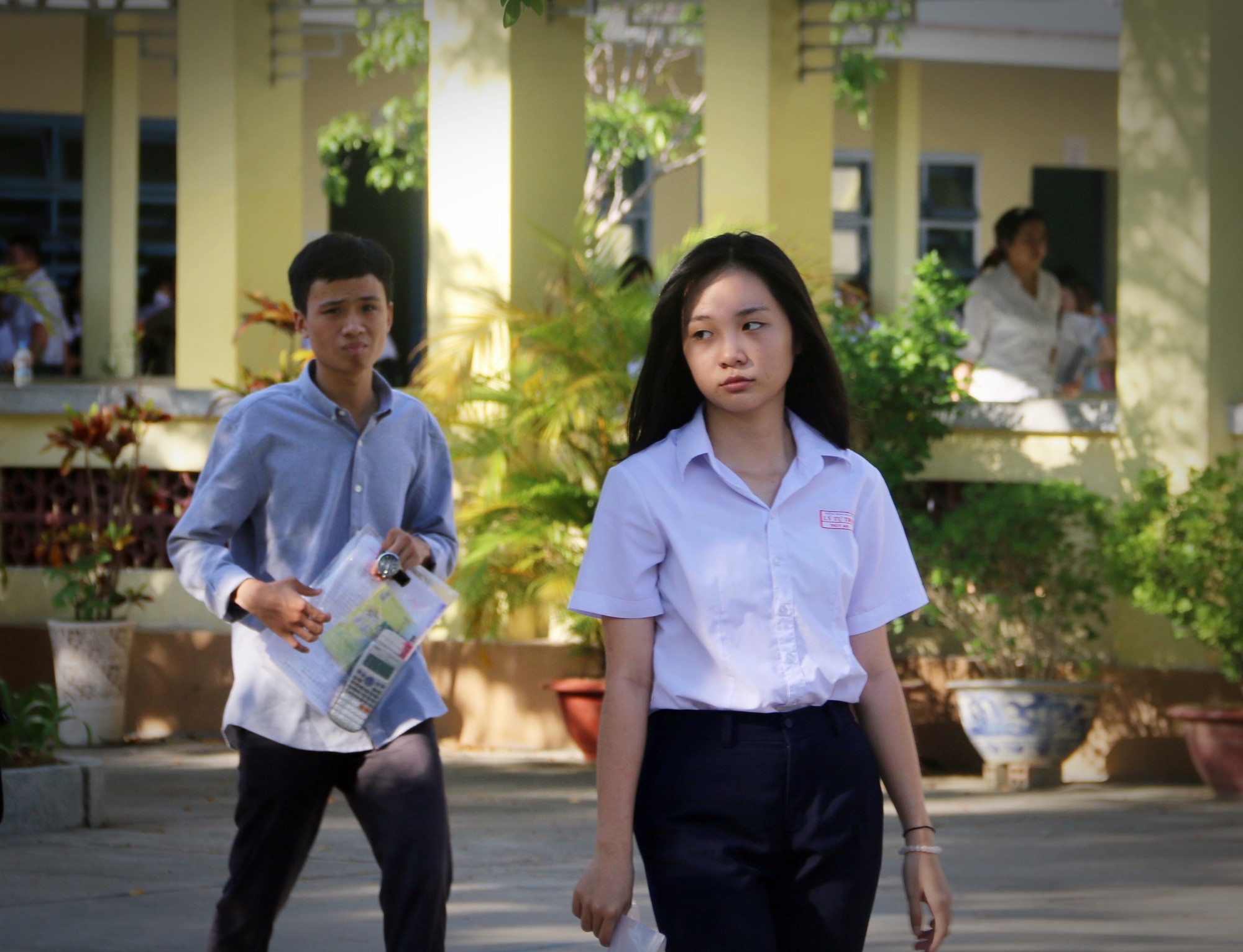 Ngắm vẻ đẹp tinh khôi của các thí sinh ở Khánh Hòa - Ảnh 3.