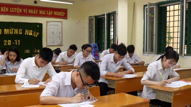 Giám thị làm sai, thí sinh Sơn La, Lào Cai phải thi lại môn ngữ văn