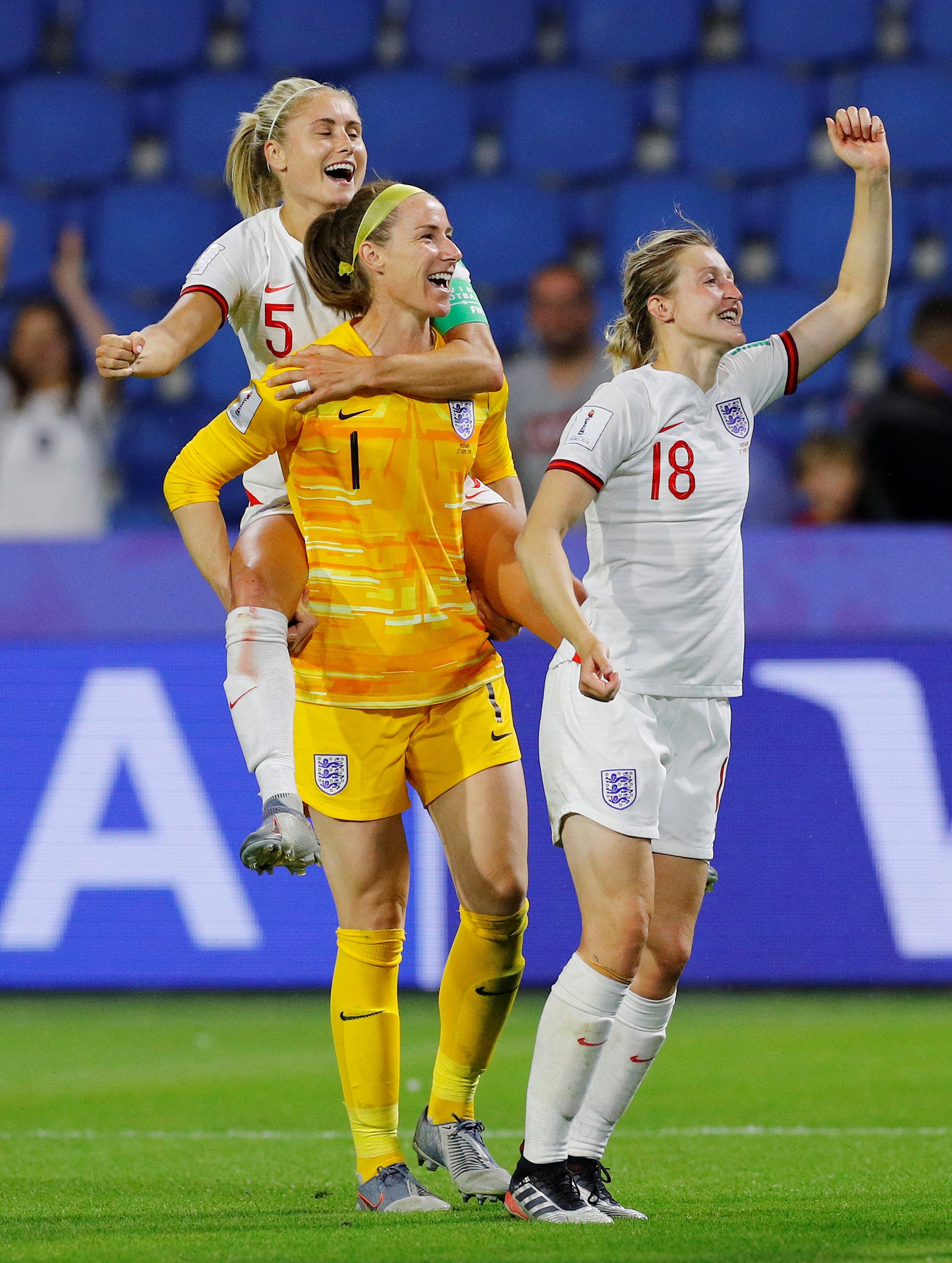 Thắng Na Uy 3 sao, tuyển Anh v&agrave;o b&aacute;n kết World Cup nữ 2019 - Ảnh 5.