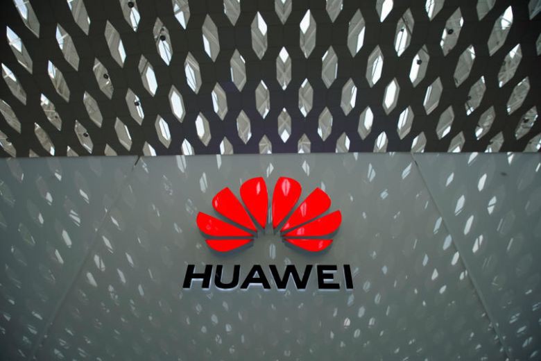 &Ocirc;ng Trump cho ph&eacute;p Huawei mua sản phẩm từ c&ocirc;ng ty Mỹ - Ảnh 1.