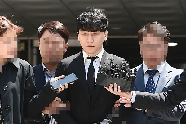 Sốc với kết quả điều tra vụ  bê bối Seungri sau 147 ngày
