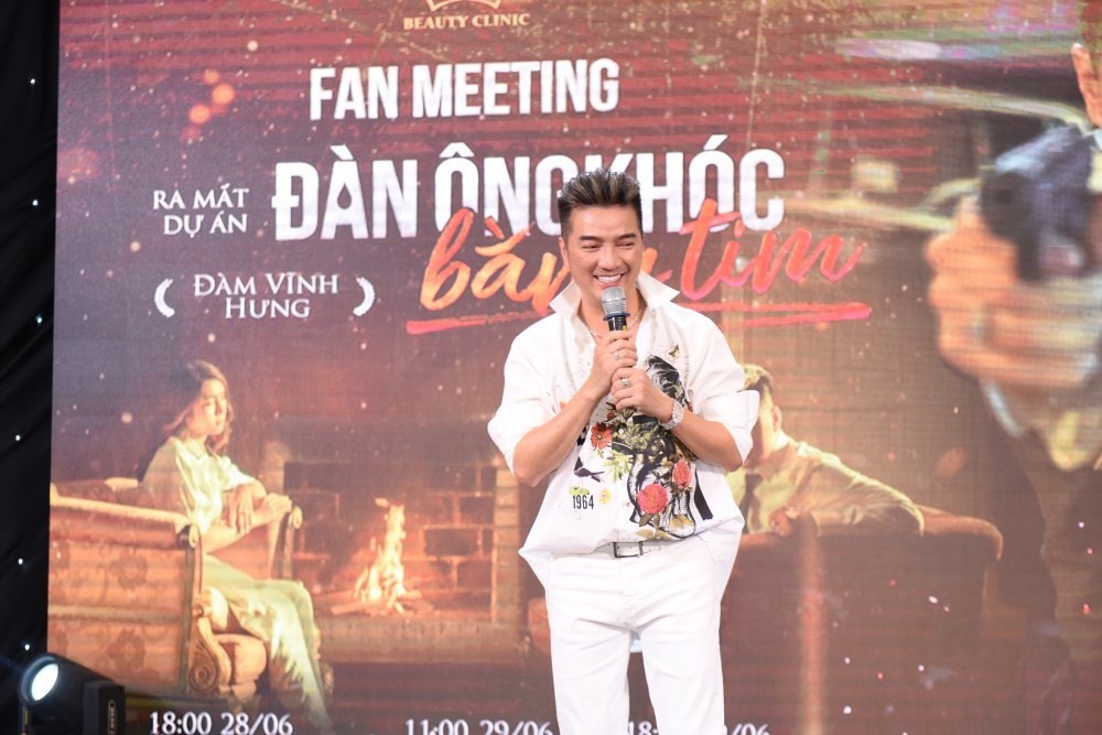 Đ&agrave;m Vĩnh Hưng khiến kh&aacute;n giả t&ograve; m&ograve; khi nhắc tới Mỹ T&acirc;m đầy ẩn &yacute; - Ảnh 2.