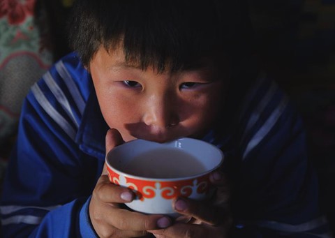 Cuộc sống dưới c&aacute;nh đại b&agrave;ng của người d&acirc;n M&ocirc;ng Cổ - Ảnh 5.