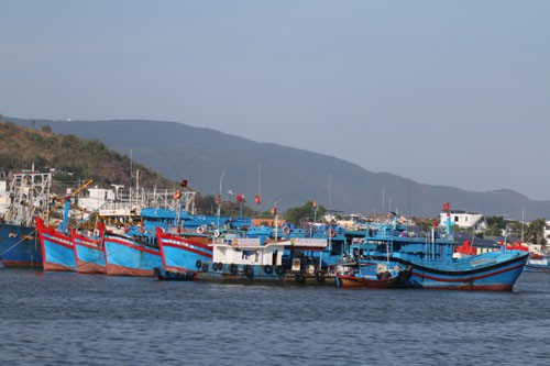 Một triệu lá cờ Tổ quốc cùng ngư dân bám biển: Khơi dậy lòng yêu nước, hướng về biển, đảo