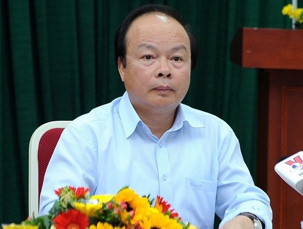Thứ trưởng Huỳnh Quang Hải bị kỷ luật cảnh c&aacute;o do vi phạm phẩm chất đạo đức, lối sống - Ảnh 1.
