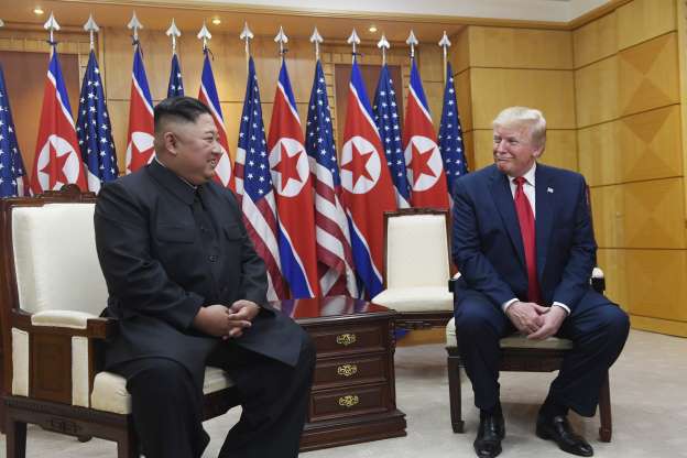 Toàn cảnh chuyến thăm của ông Trump tới DMZ - Ảnh 5.