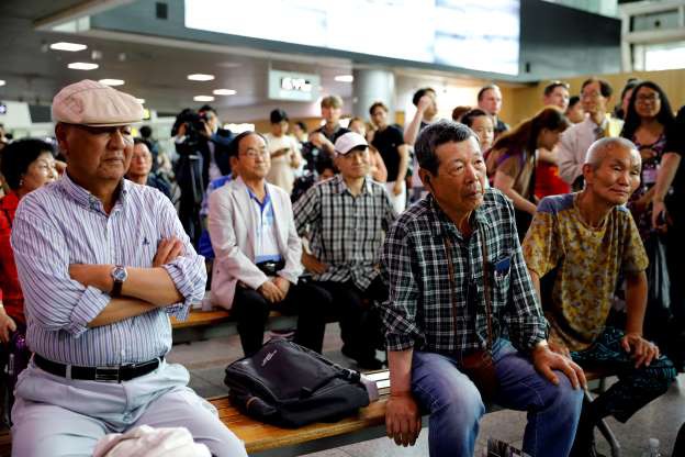 Toàn cảnh chuyến thăm của ông Trump tới DMZ - Ảnh 8.