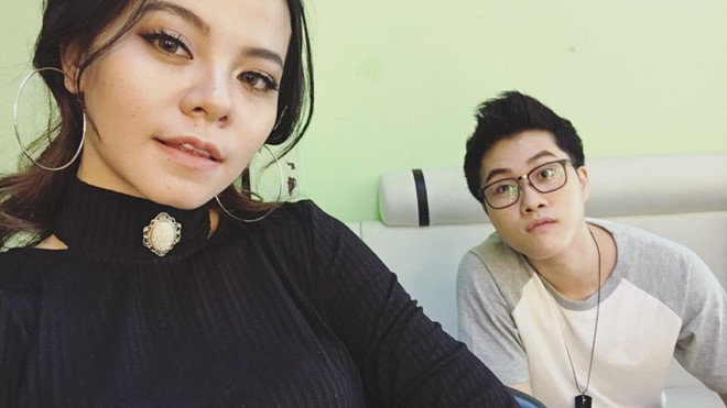 Nhạc sĩ &Ocirc;ng b&agrave; anh L&ecirc; Thiện Hiếu c&ocirc;ng khai t&igrave;nh đồng giới Tia Hải Ch&acirc;u - Ảnh 1.