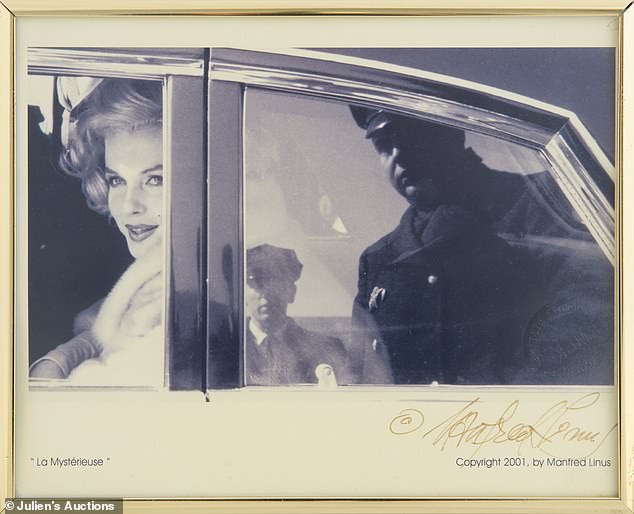 Ảnh hiếm "biểu tượng sex" Marilyn Monroe tiếp tục được rao bán