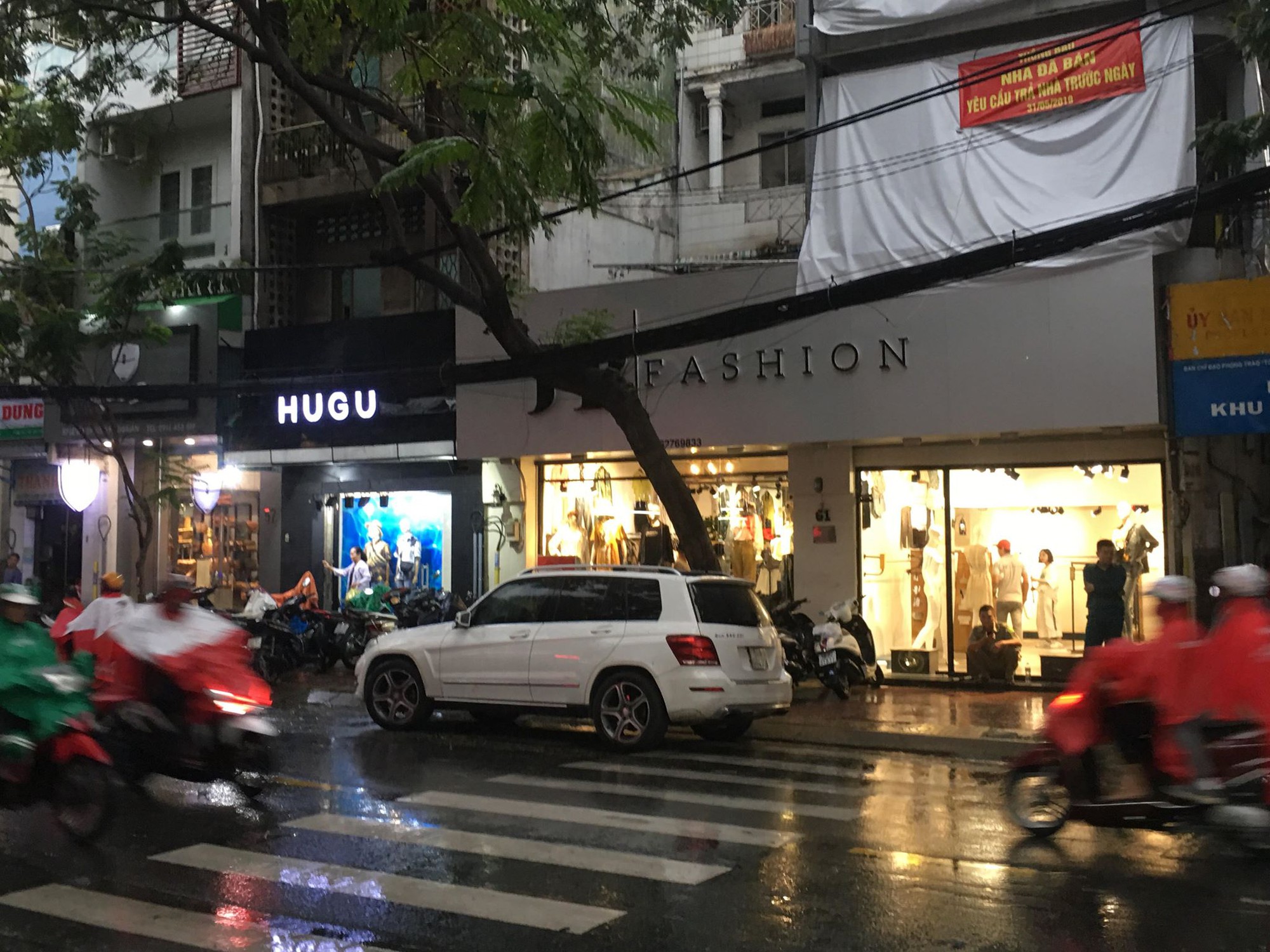 Hé lộ nguyên nhân vụ hỗn chiến kinh hoàng ở quận Phú Nhuận - TP HCM