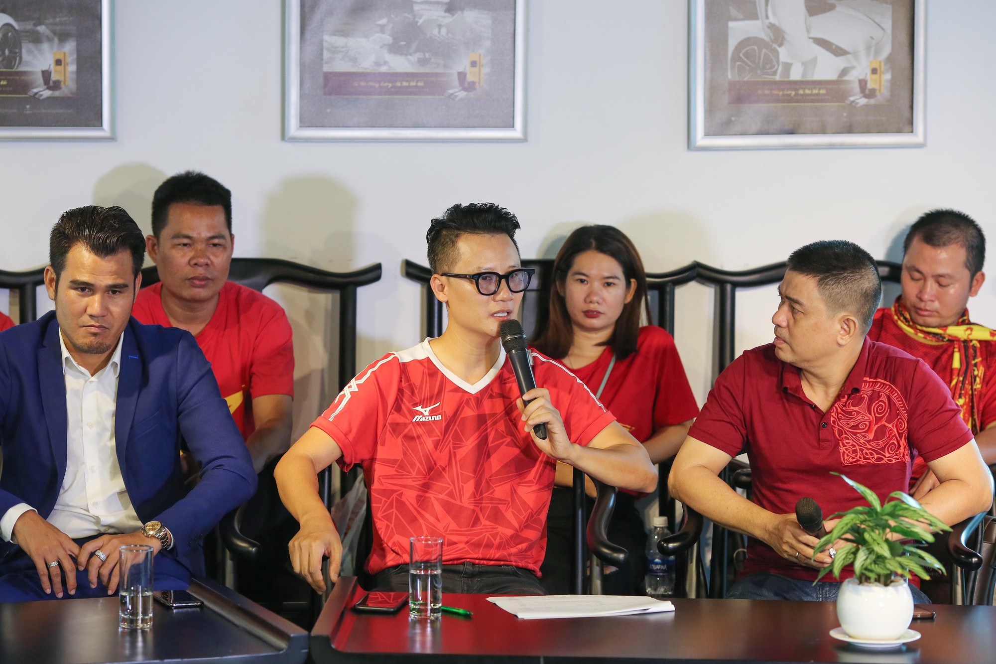 Livestream lần 2 "Hành trình hát vì đội tuyển": Tín hiệu tốt từ cộng đồng