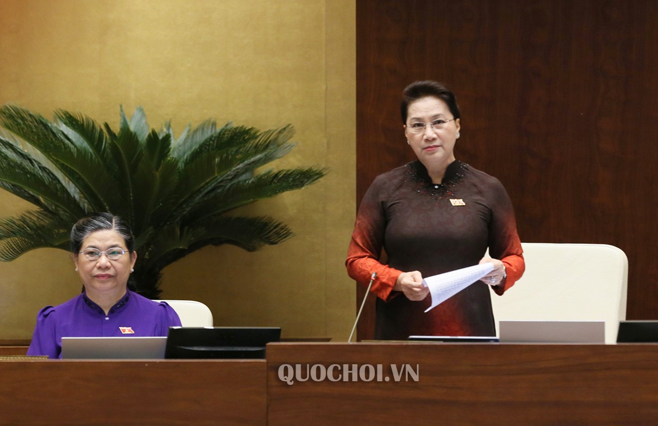 Chủ tịch Quốc hội: Xử phạt theo luật hiện hành hành vi uống rượu, bia khi lái xe