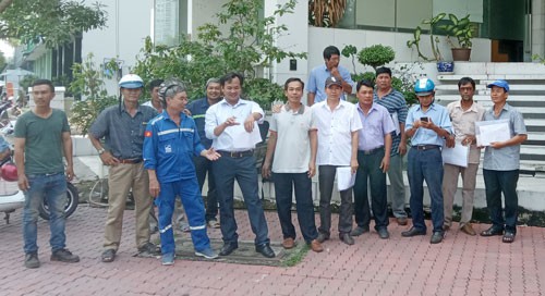 CÔNG TY CỔ PHẦN TÀU CUỐC: Nguy cơ công nhân mất trắng quyền lợi