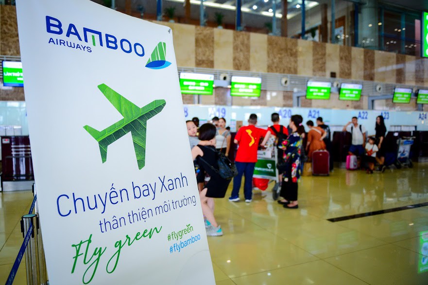 Chuyến bay đặc biệt của Bamboo Airways khởi đầu h&agrave;nh tr&igrave;nh bay Xanh - Ảnh 1.