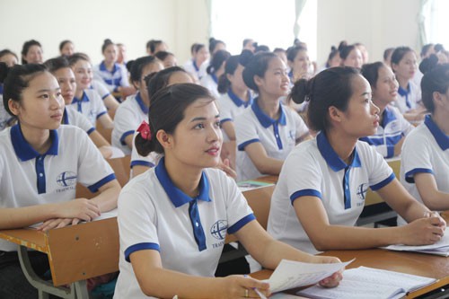 Hơn 54.000 lao động ra nước ngoài làm việc trong 5 tháng đầu năm