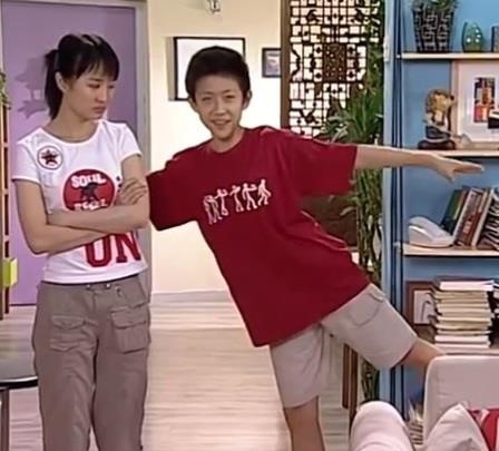 Những sao nh&iacute; dậy th&igrave; th&agrave;nh c&ocirc;ng của showbiz Trung Quốc - Ảnh 4.