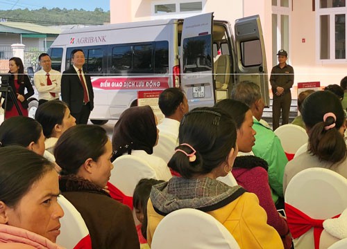 Ngân hàng tung vốn chặn tín dụng đen