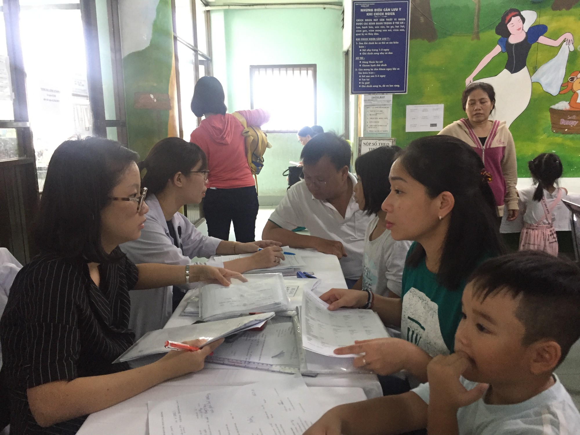 Cùng chuyên gia truy căn bệnh hiếm gặp