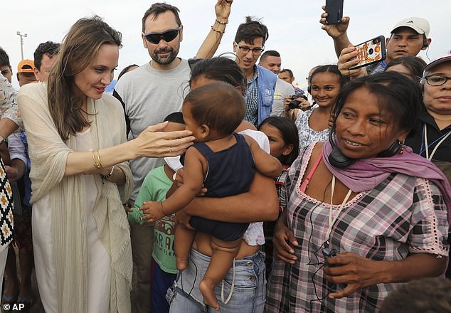 Angelina Jolie kêu gọi hỗ trợ trẻ em Venezuela