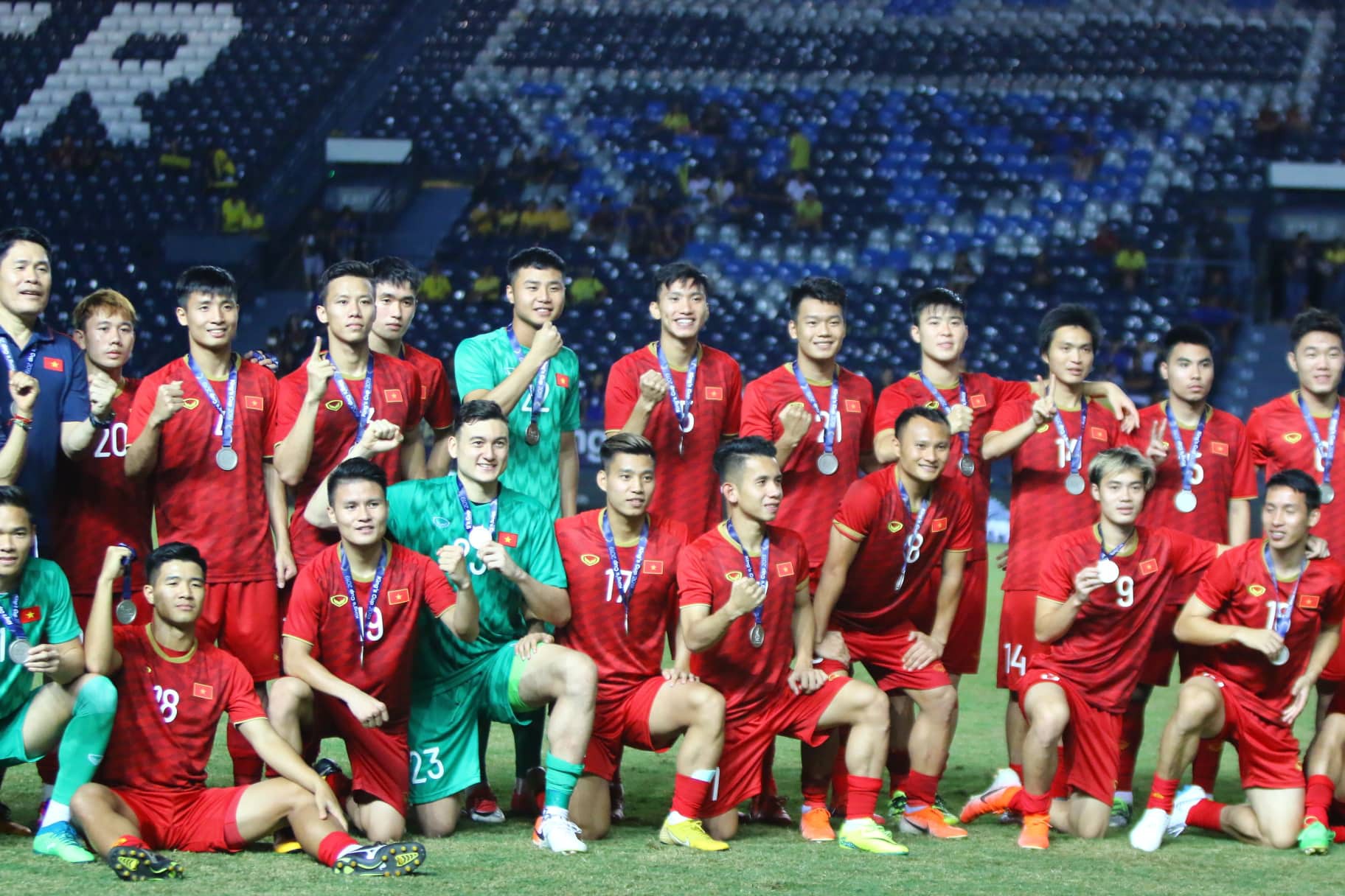 Công Phượng đá hỏng 11 m, Việt Nam xếp nhì King's Cup