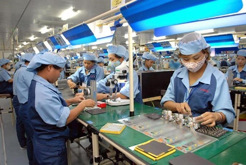 Đề xuất quyền nghỉ hưu sớm 10 năm - Ảnh 1.