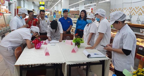 Đẩy mạnh phong trào luyện tay nghề, thi thợ giỏi