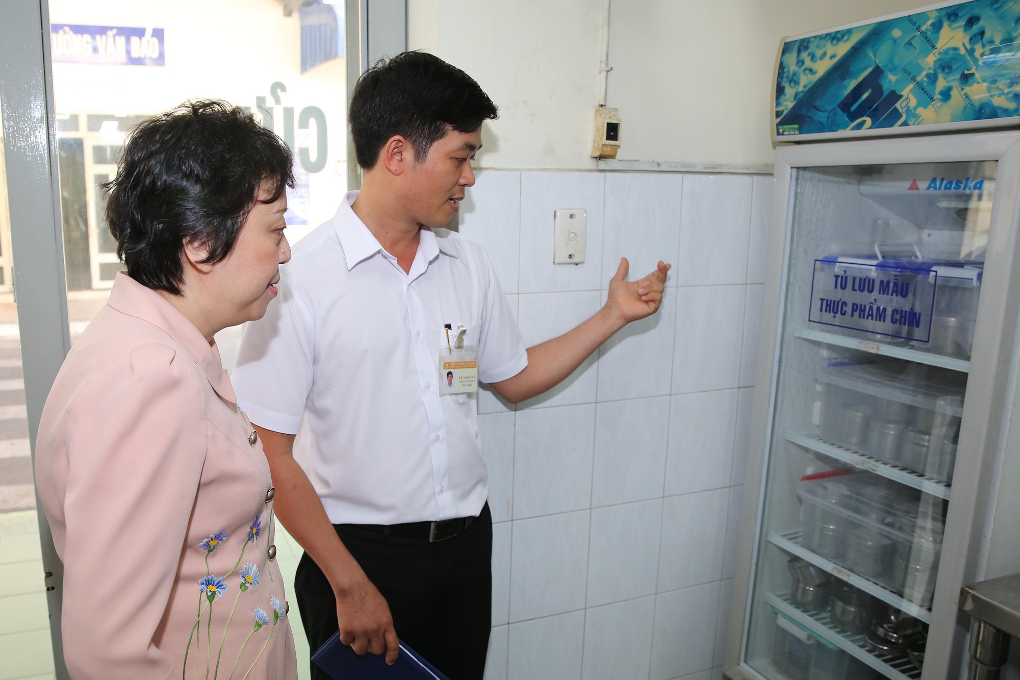 Kiểm tra an to&agrave;n thực phẩm bếp ăn tập thể trong KCX - KCN - Ảnh 10.