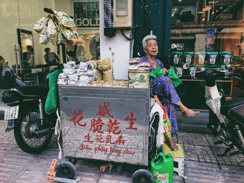 50 năm đậu phộng chao