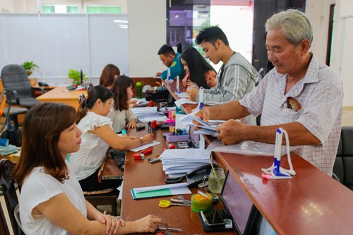 G&Oacute;P &Yacute; BỘ LUẬT LAO ĐỘNG: N&acirc;ng tuổi nghỉ hưu: Đừng c&agrave;o bằng! - Ảnh 1.
